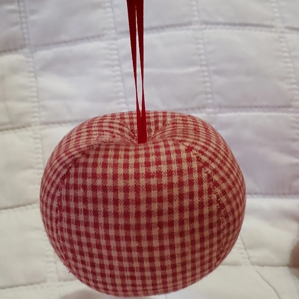 Cottagecore Pumpkin Plaid Christmas Fall Ornaments Tan Red 6